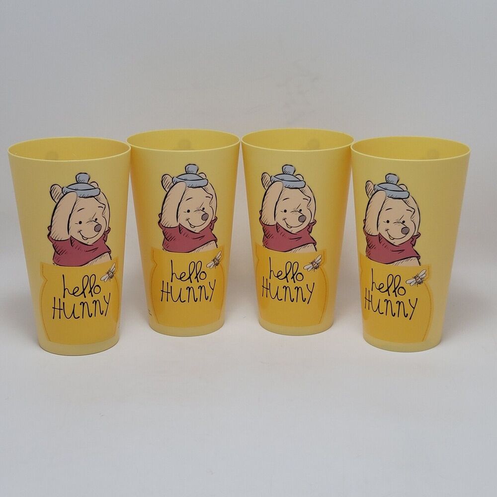 Winnie The Pooh Cups 32oz Hello Hunny Disney Yellow Plastic Drinkware 4 Pcs